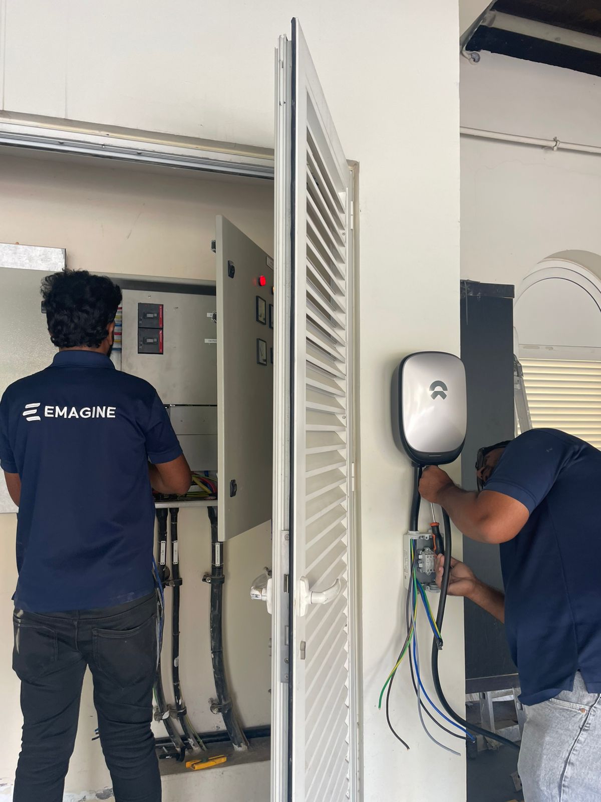 How to Install an EV Charger at Home in UAE
